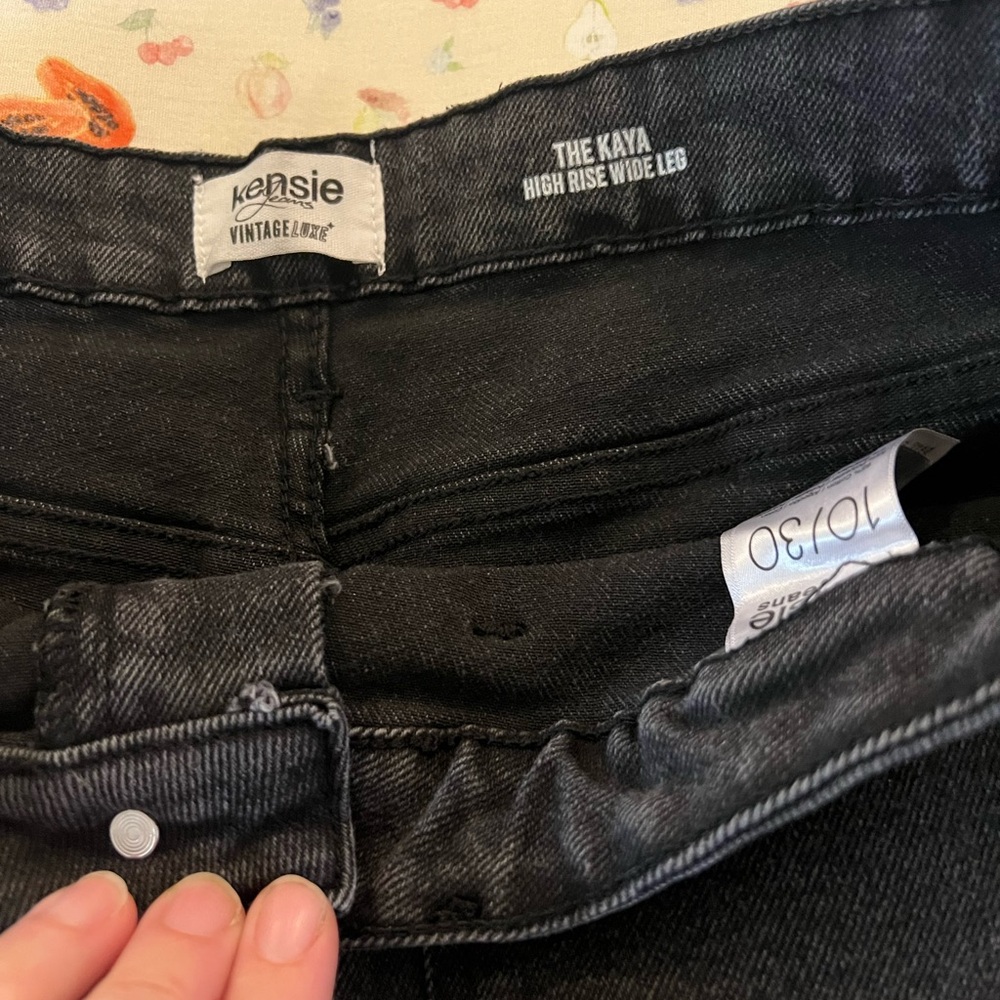 Kensie distressed wide leg stretch jeans black wash